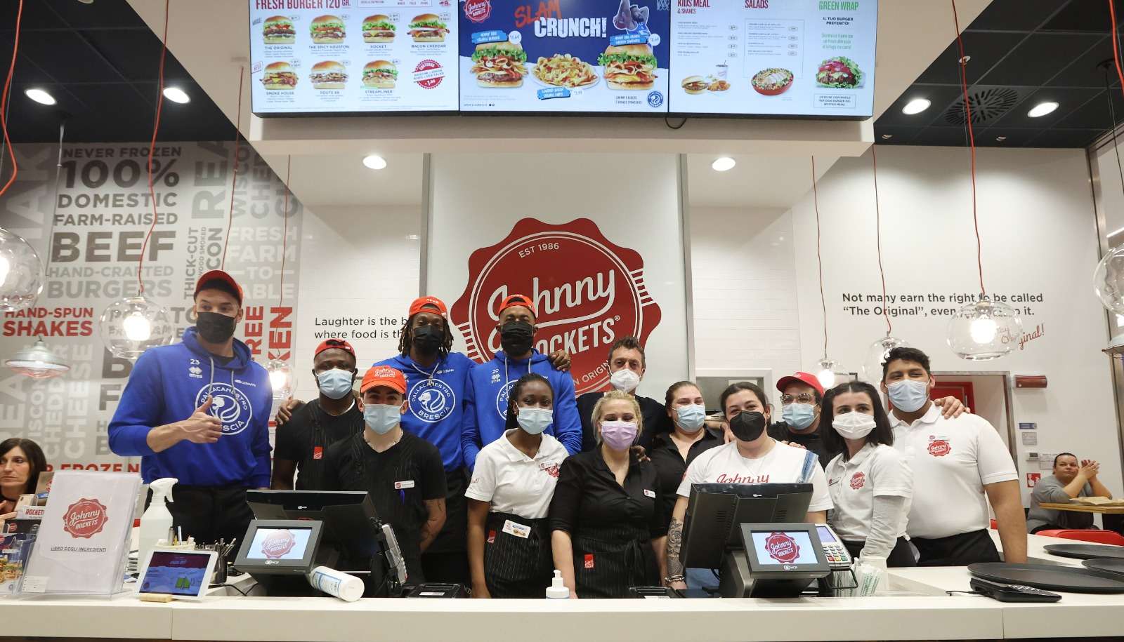 BRESCIA | Le stelle del basket italiano da JOHNNY ROCKETS per una serata con i tifosi